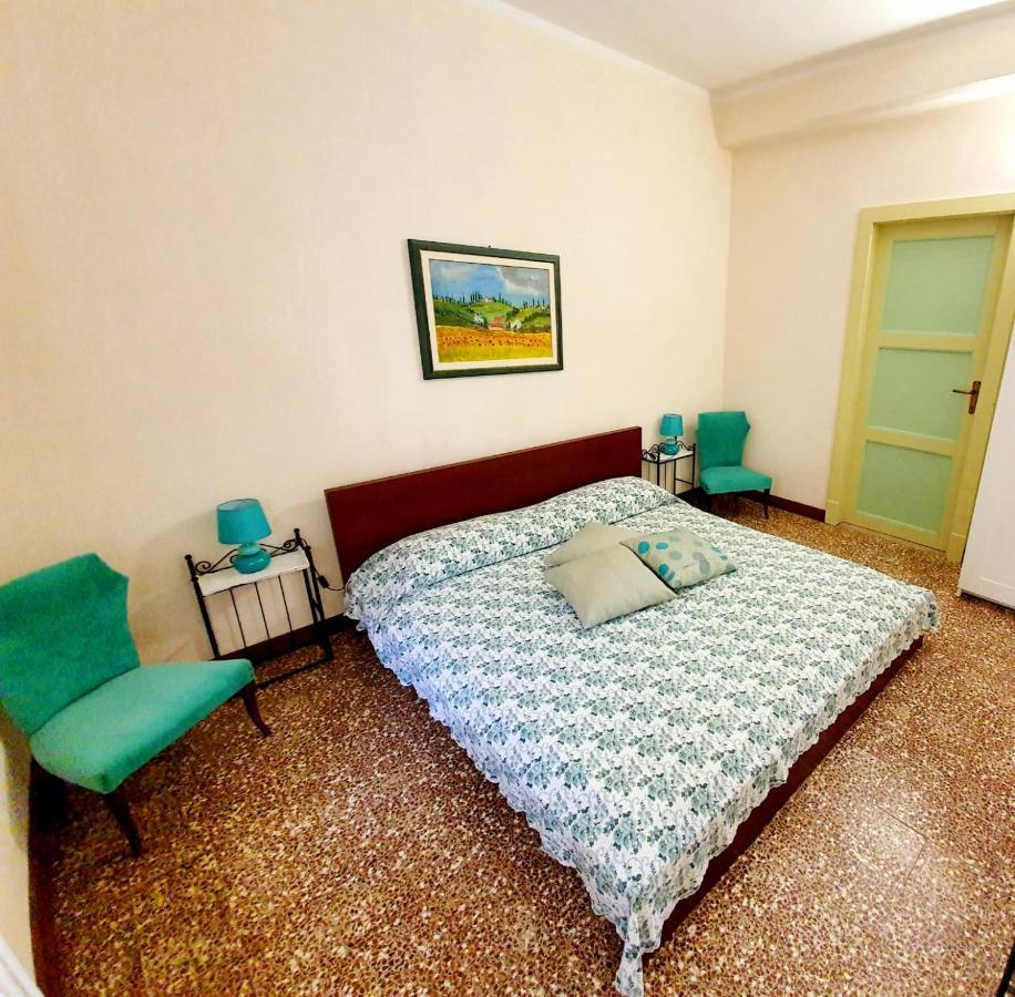 Il Girasole ...At Andorus' House Bed & Breakfast Erli Exterior foto